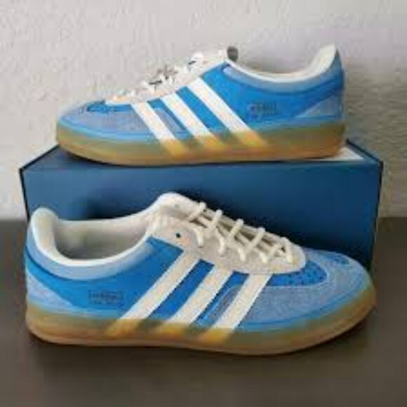 Adidas women's  Blue and White Sneakers - Picture 7 of 8